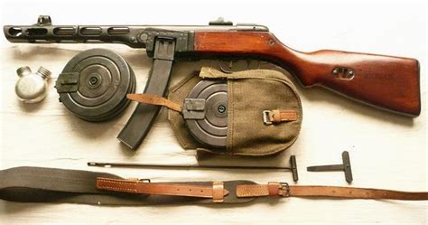 波波沙冲锋枪：二战时苏军的一代神枪，战后为何迅速被ak47取代？ 旧时光