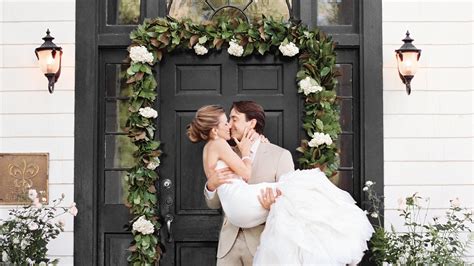 Joanna And Kyles Outdoor Wedding In Charlottesville