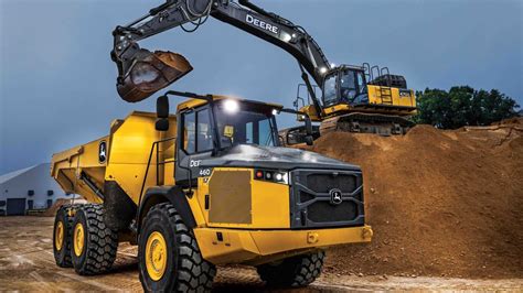 John Deere Introduces New P Tier Articulated Dump Trucks