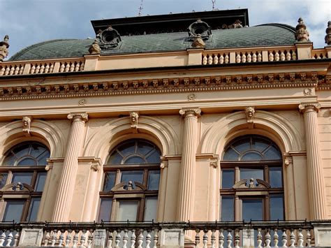 Free picture: balcony, baroque, museum, palace, windows, architecture, facade, building