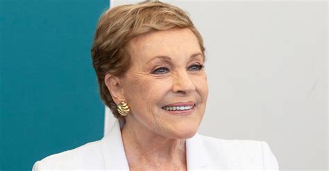 Julie Andrews Praises Going To Therapy It Saved My Life In A Way