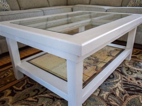 Flip it over and sit the glass box in place on the top of your planter. 30 Modern DIY Coffee Table Ideas | Table Decorating Ideas