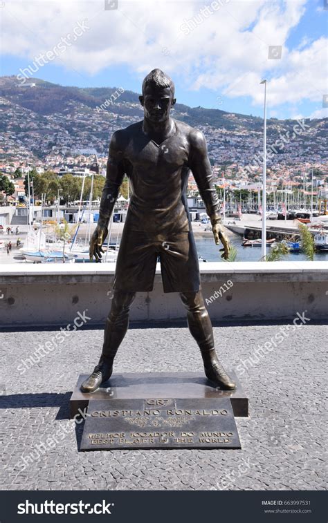Real madrid's cristiano ronaldo has returned to his hometown of funchal on the island of madeira for the unveiling of a 3.4m statue of himself. Cristiano Ronaldo Statue Funchal Madeira May Stock Photo ...