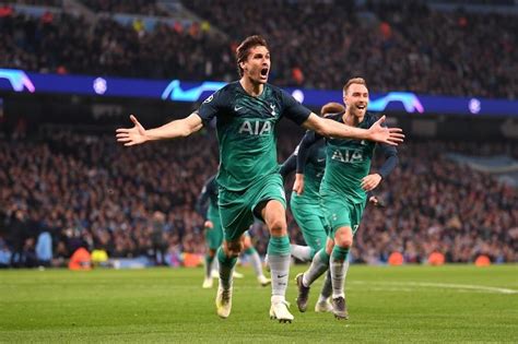 Spurs knocked manchester city out of the second leg of the quarter finals in an incredible tense and eventful game. Manchester City odpada z Ligi Mistrzów. Tottenham ...