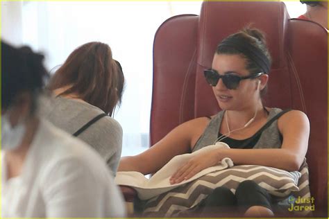 Full Sized Photo Of Lea Michele Yoga Butt Spa Day Glee 700th 12 Lea