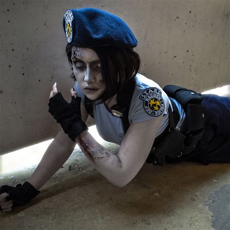 my Zombie Jill Valentine cosplay for Halloween : r/Hotel23