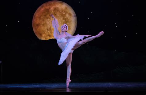 La Bayadère Queensland Ballet Michelle Potter