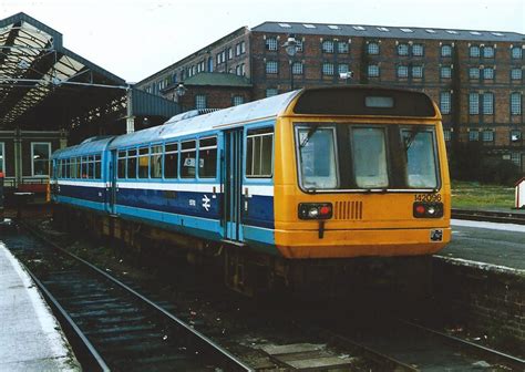 142096 Regional Railways Ne British Rail Huddersfield Diesel Locomotive