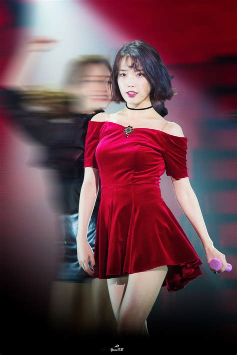 10 Photos Of Ius Sexy Jaw Dropping Little Red Dress Koreaboo