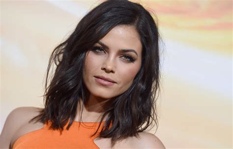 jenna dewan tatum s new bangs are on a whole other level of chic jenna dewan hair hair inspo