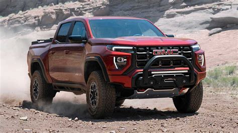 Le Gmc Canyon Fait Ses Débuts Avec Une Nouvelle Version At4x