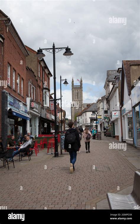 Andover High Street High Resolution Stock Photography And Images Alamy