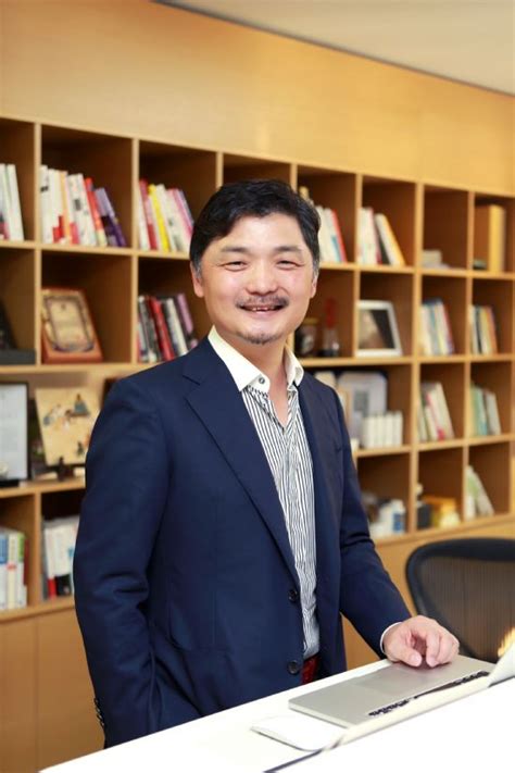 Jun 16, 2021 · 카카오가 it대장주로 자리매김한 요인은 슈퍼앱 전략 카카오 공동체 김범수 의장(사진)으로 꼽힌다. 카카오, AI 자회사 카카오브레인에 200억원 더 쏜다 - ZDNet korea