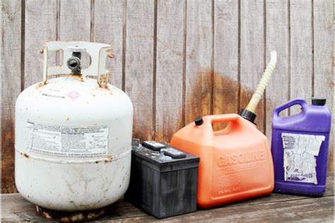 Household Hazardous Waste How To Dispose Of It Properly