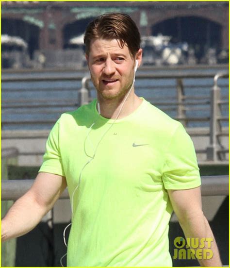 Ben Mckenzie Works On His Fitness After Daughters Birth Photo 3635610