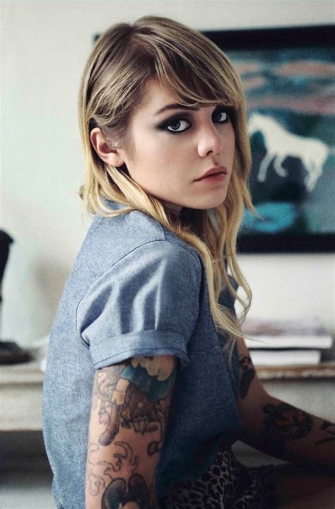 Beautiful Hipster Girl ~ Hipster Chicks