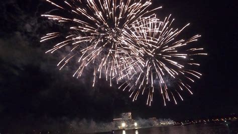 2020 New Year Fireworks Perth Wa Youtube