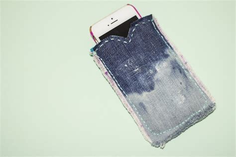 Tutorial Upcycled Denim And Felt Phone Case Sewing