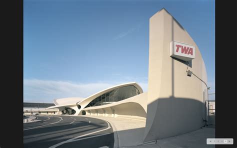 The Iconoclastic Aviators Blog Pictures Of Renovated Twa Terminal 5 At