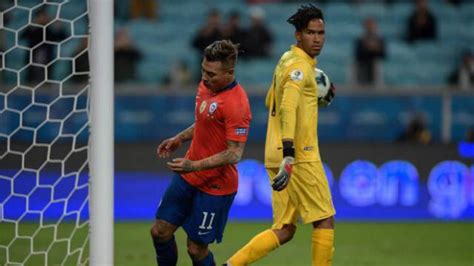 Selección Peruana Pedro Gallese El Penal Que El Portero Le Atajó A Eduardo Vargas En La Copa