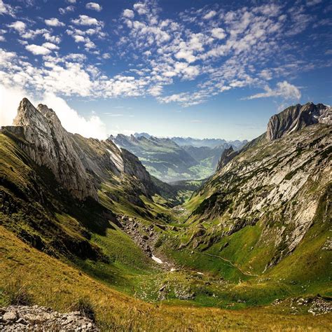 Official web sites of switzerland, links and information on switzerland's art, culture, geography, economy destination switzerland, a nations online country profile of the swiss confederation. Explore the Majestic Mountains of Switzerland | By Benar Baltisberger