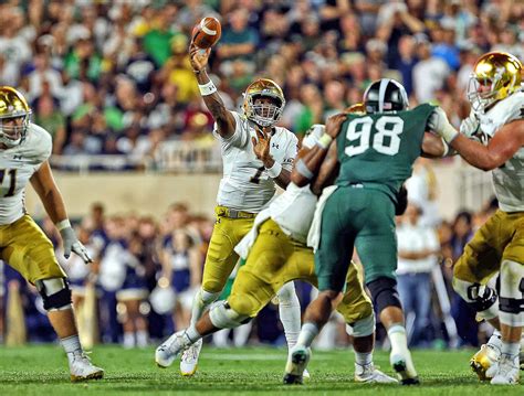 Cfb home page > schools > notre dame fighting irish > 2018 > schedule and results. 2018 Notre Dame Football Now Or Never: Brandon Wimbush ...