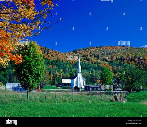 Church In Village Of South Woodbury Vermont Usa During Fall Foliage