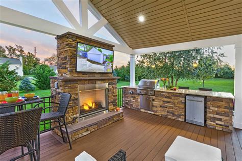 Outdoor Kitchen Fireplace Ideas Image To U