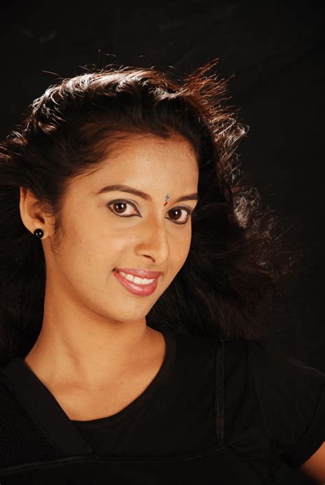 Tamil Actress Aswathy Stills Aswathy Photo Shoot Gallery