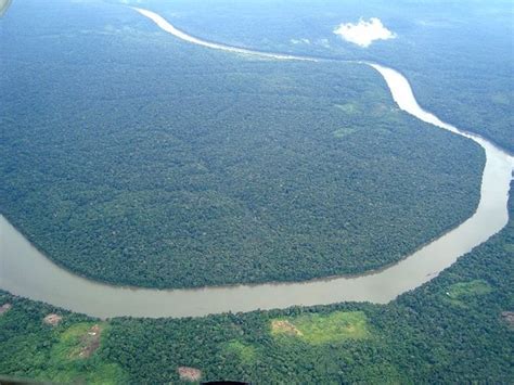 Perú Decreta Alerta Roja Por El Desbordamiento Del Río Amazonas