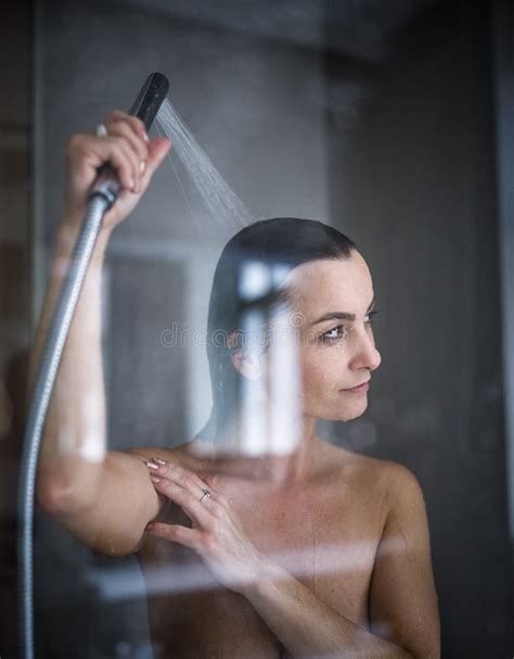 622 Head Hot Shower Woman Stock Photos Free Royalty Free Stock
