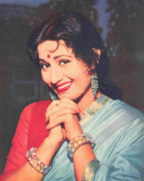 Not To Be Missed Madhubala In Colour Vintage Bollywood Most Beautiful Indian Actress