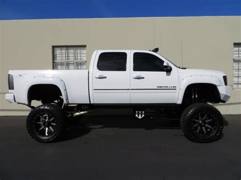Maybe you would like to learn more about one of these? 2011 GMC Sierra 2500 Denali SHOW TRUCK Lifted Diesel 4x4 ...