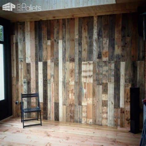 Add Style Quickly More Than 50 Beautiful Pallet Wall Ideas 1001 Pallets