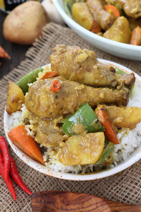 Filipino Style Chicken Curry With Coconut Milk Foxy Folksy