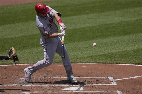 Ohtani Trout Homer To Help Angels To 6 5 Victory Over Orioles