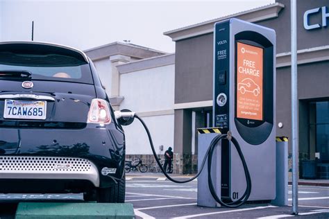 Can any electric car use any charging station? 2