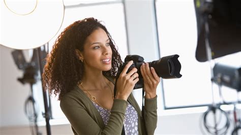 How To Become A Photographer Career Girls Explore Careers