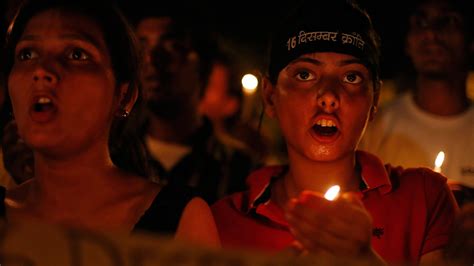 Harassed On A Bus In India Sisters Lash Out And Video Goes Viral The New York Times