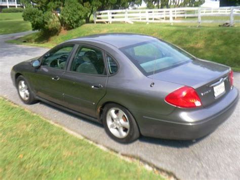 Buy Used 2002 Ford Taurus Se 2 Valve Sedan 4 Door 30l In Bel Air