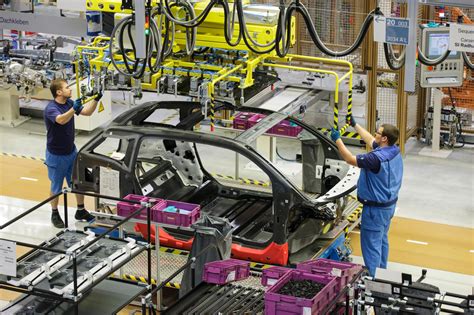 Power consumption in kwh/100 km: BMW i3 Production Starts in Leipzig - autoevolution