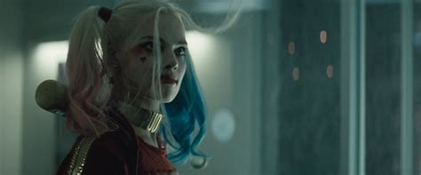 Suicide Squad Margot Robbie On Harley Quinns Costume Collider