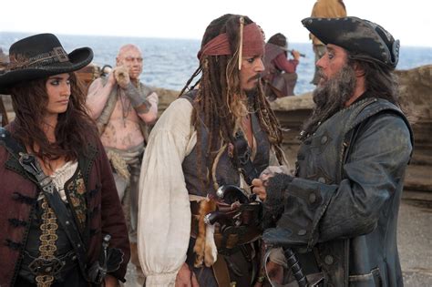 6 New Pirates Of The Caribbean 4 Photos Filmofilia
