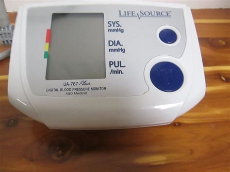 Lifesource One Step Memory Blood Pressure Monitor With Cuff Ua 767 Plus