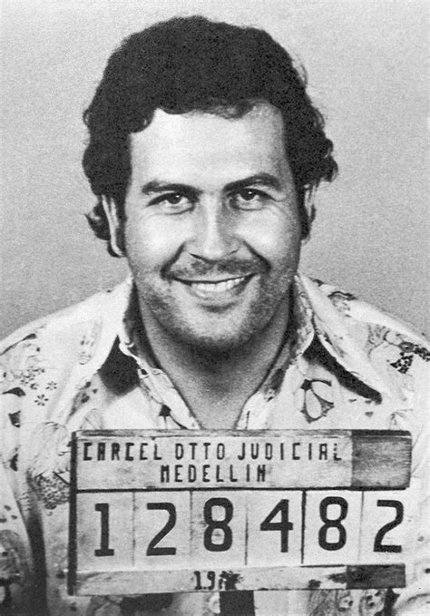 The Fascinating Story Behind Pablo Escobar S Iconic White House Photograph Inhist