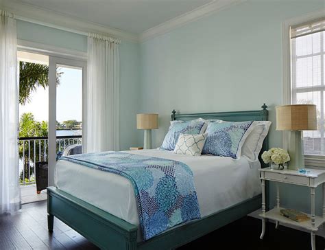 Benjamin moore metropolitan small bedroom remodel remodel. Florida Beach House with Classic Coastal Interiors - Home ...