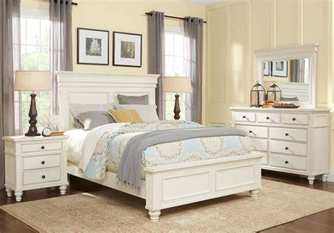Lake Town Off White 7 Pc Queen Panel Bedroom Bedroom Sets Furniture