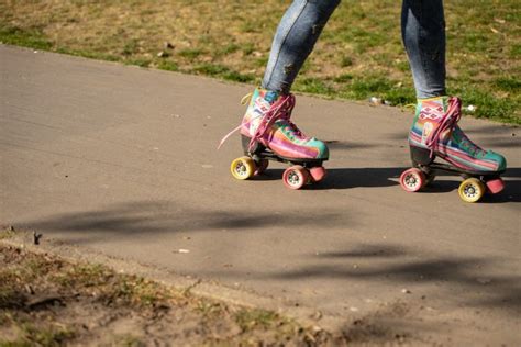 7 Health Benefits Of Roller Skating Word Of Health
