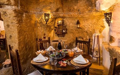 SADLY NOT THE PLACE IT WAS FOOD TASTELESS AND STAFF POOR Las Cuevas San Miguel De Salinas