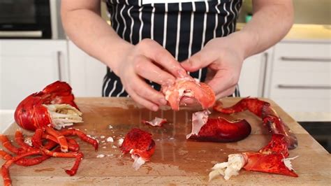 How To Prepare A Cooked Lobster Bbc Good Food Youtube